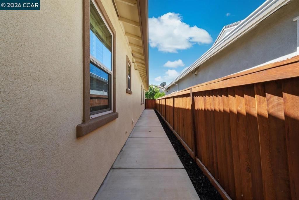 Image 67 of property listing at 447 Avondale Ct, Brentwood, CA 94513
