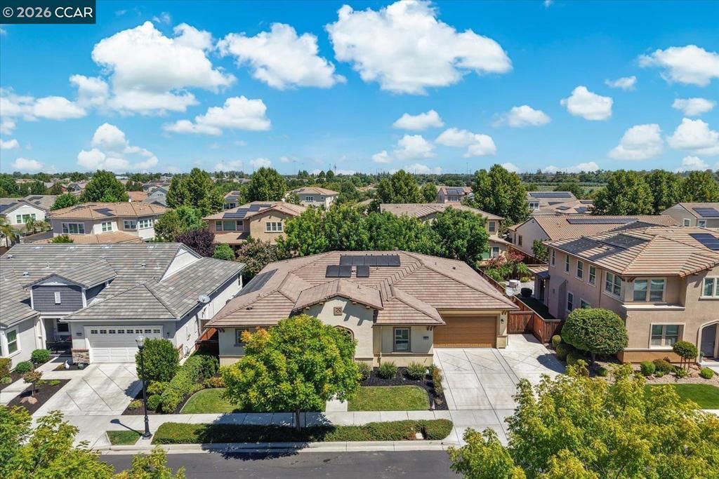 Image 70 of property listing at 447 Avondale Ct, Brentwood, CA 94513