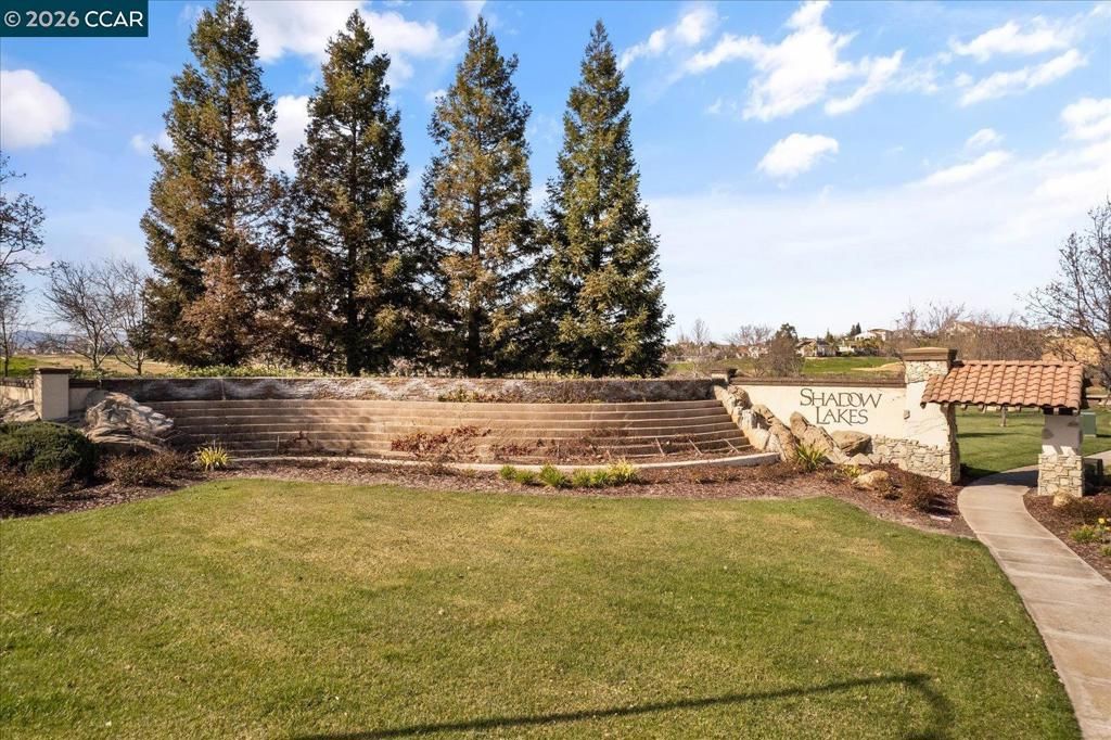 Image 92 of property listing at 447 Avondale Ct, Brentwood, CA 94513