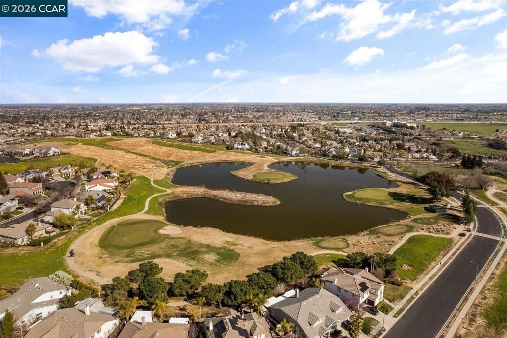 Image 93 of property listing at 447 Avondale Ct, Brentwood, CA 94513