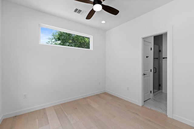 5305 Ledesma unit 4 Ledesma RD 4, Austin, TX 78721