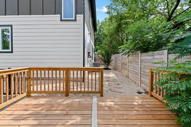5305 Ledesma unit 4 Ledesma RD 4, Austin, TX 78721
