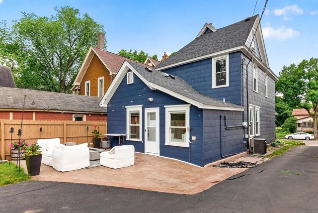 419 2nd Street NE, Minneapolis, MN 55413
