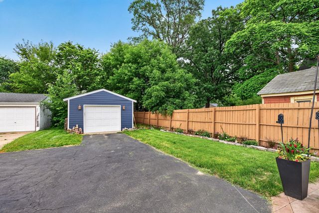 419 2nd Street NE, Minneapolis, MN 55413
