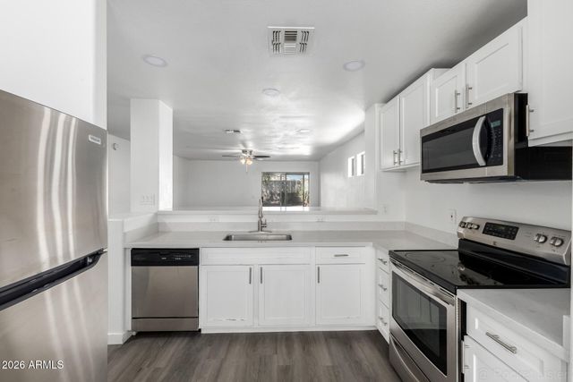 1294 W MESQUITE Avenue, Apache Junction, AZ 85120