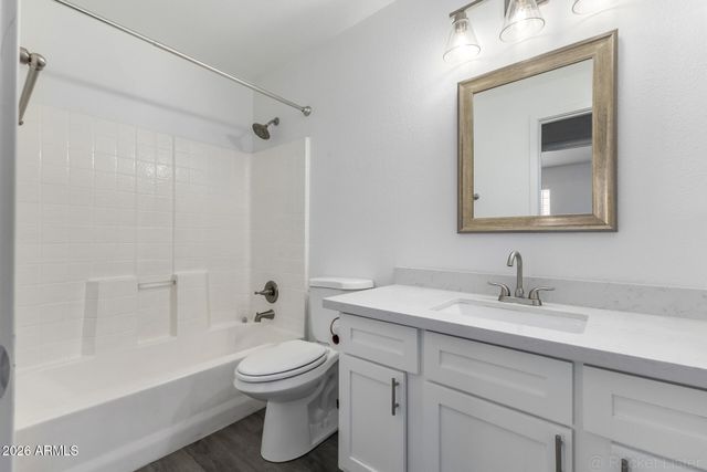 1294 W MESQUITE Avenue, Apache Junction, AZ 85120