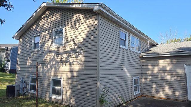 655 Sullivan Lane, University Park, IL 60484