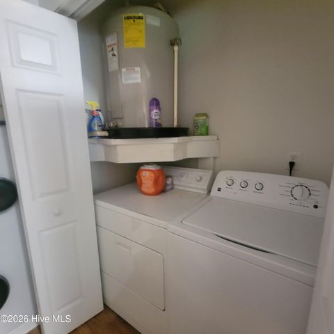 104 Willowbend Drive, Burgaw, NC 28425