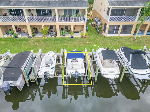 829 CALLISTA CAY LOOP, Tarpon Springs, FL 34689