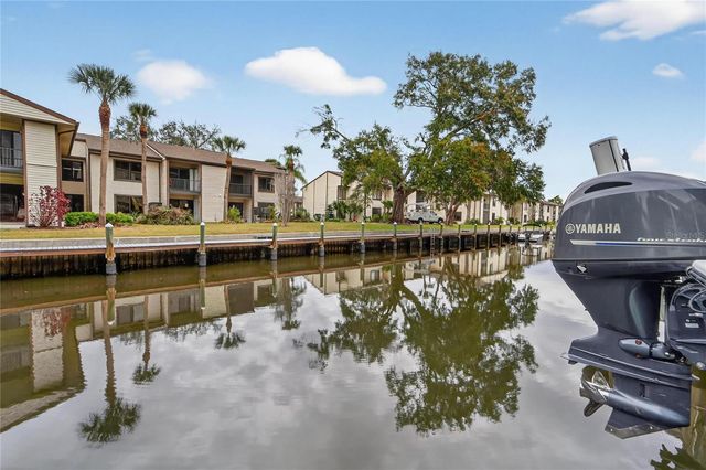 829 CALLISTA CAY LOOP, Tarpon Springs, FL 34689