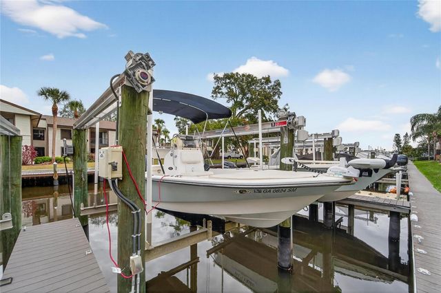 829 CALLISTA CAY LOOP, Tarpon Springs, FL 34689