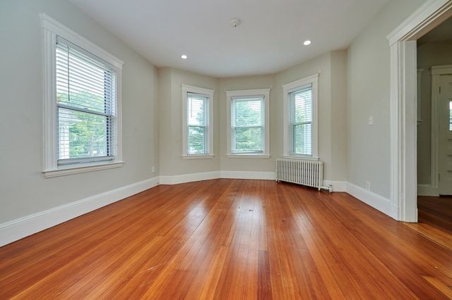 1873 Hyde Park Ave 2, Boston, MA 02136