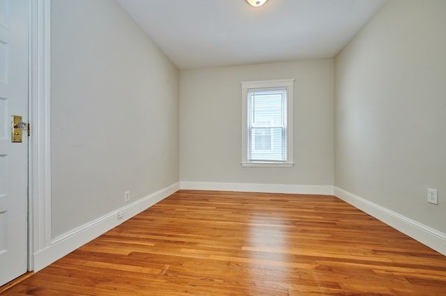 1873 Hyde Park Ave 2, Boston, MA 02136