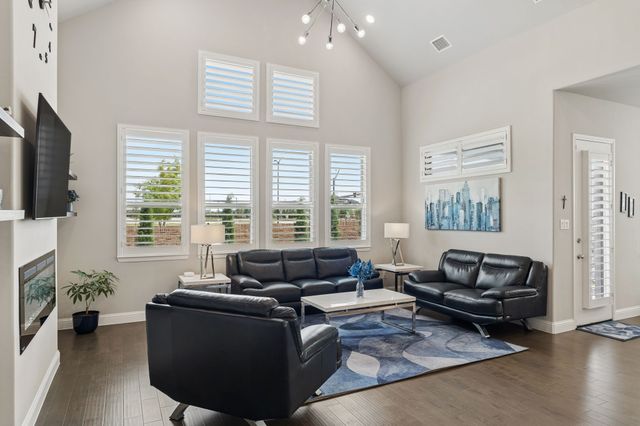 16458 Creek Plum Road, Frisco, TX 75033