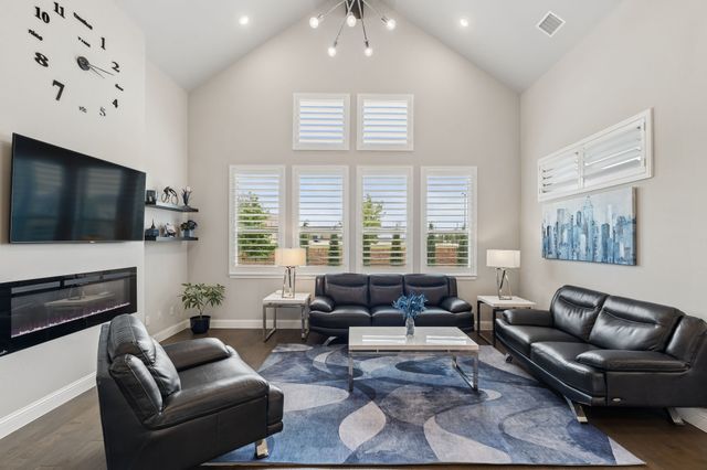 16458 Creek Plum Road, Frisco, TX 75033
