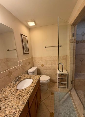 6906 W MEDILL Avenue 2E, Chicago, IL 60707