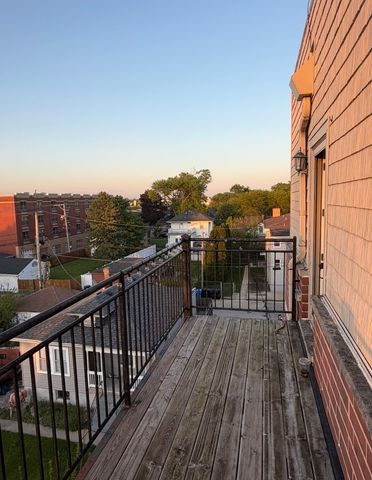 6906 W MEDILL Avenue 2E, Chicago, IL 60707
