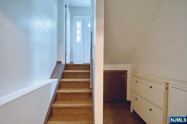 44 Newcomb Road 1 FL, Tenafly, NJ 07670