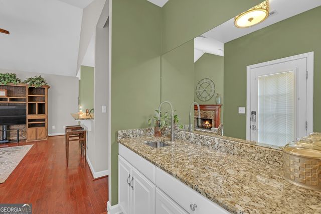 400 Chandler Court, Sugar Hill, GA 30518