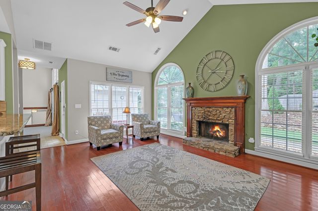 400 Chandler Court, Sugar Hill, GA 30518