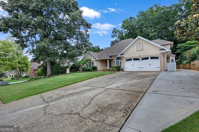 400 Chandler Court, Sugar Hill, GA 30518