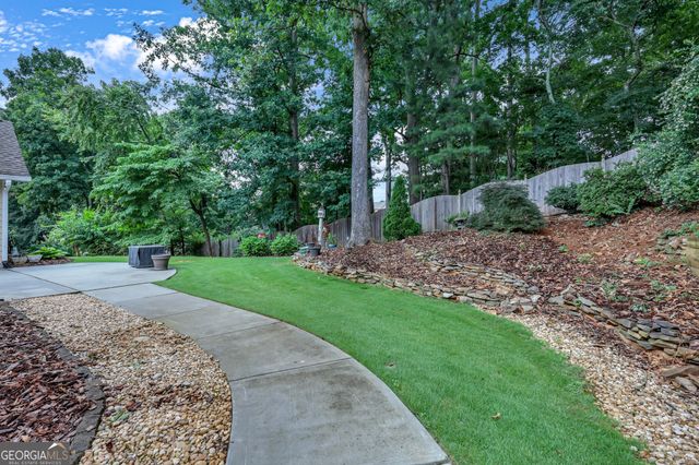 400 Chandler Court, Sugar Hill, GA 30518