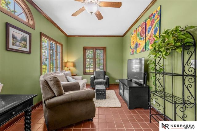 3172 Sheridan Boulevard, Lincoln, NE 68502