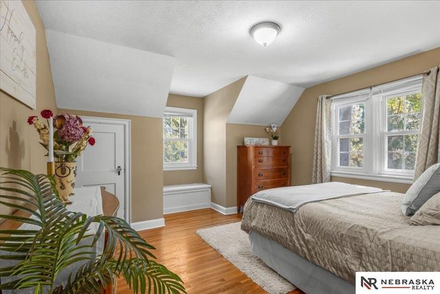 3172 Sheridan Boulevard, Lincoln, NE 68502