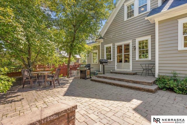 3172 Sheridan Boulevard, Lincoln, NE 68502