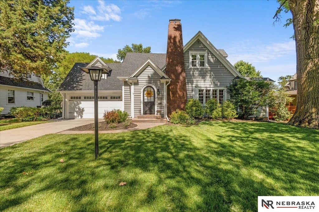 3172 Sheridan Boulevard, Lincoln, NE 68502