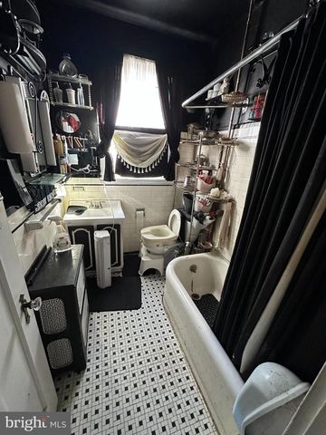 2827 CHESTERFIELD AVE, Baltimore, MD 21213