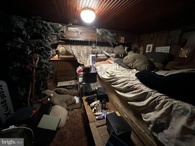 2827 CHESTERFIELD AVE, Baltimore, MD 21213