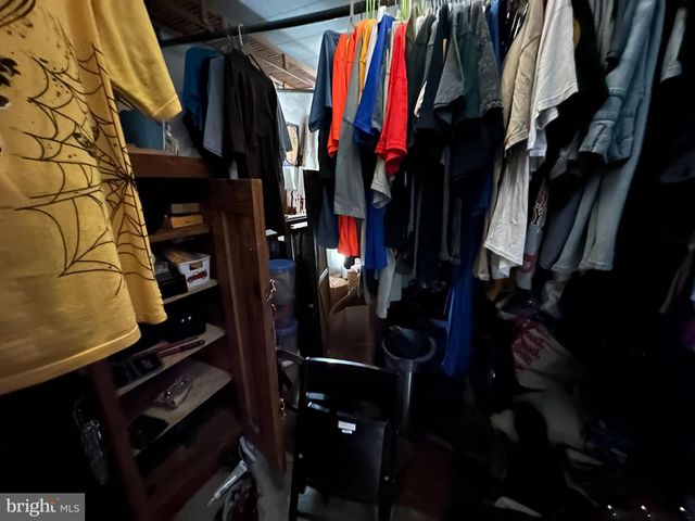 2827 CHESTERFIELD AVE, Baltimore, MD 21213