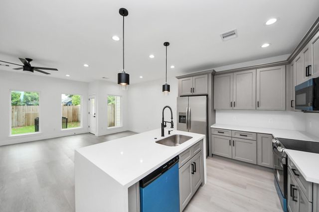 8218 Lawler Street, Houston, TX 77051