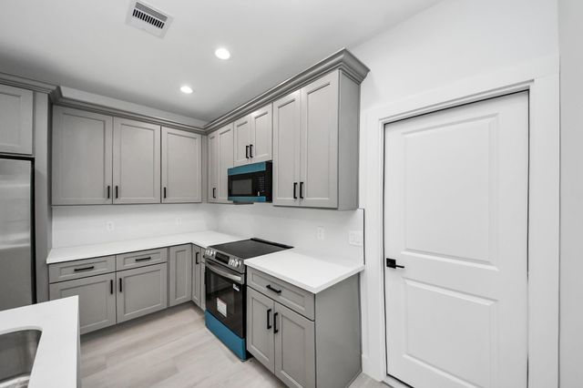 8218 Lawler Street, Houston, TX 77051