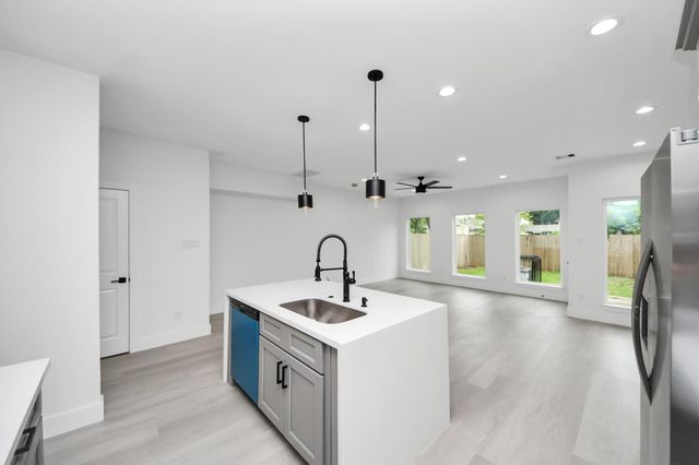 8218 Lawler Street, Houston, TX 77051