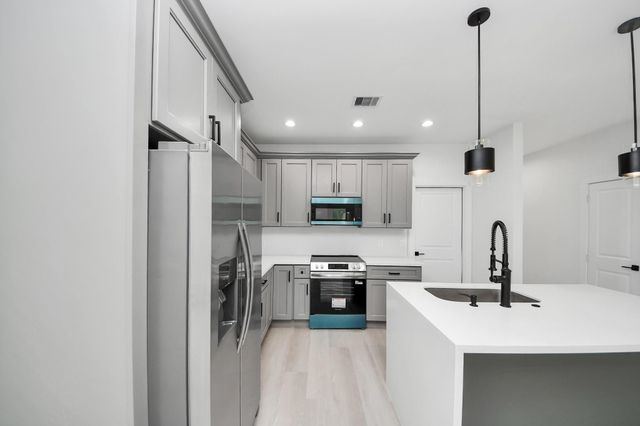 8218 Lawler Street, Houston, TX 77051