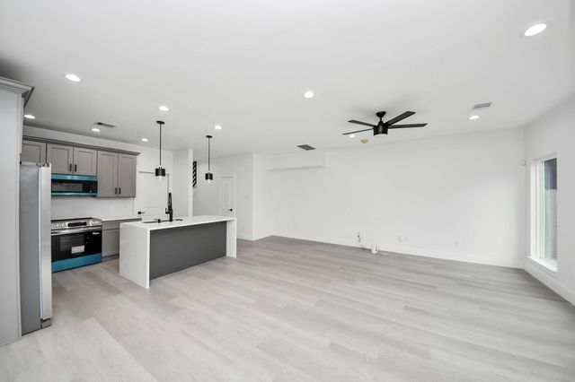 8218 Lawler Street, Houston, TX 77051