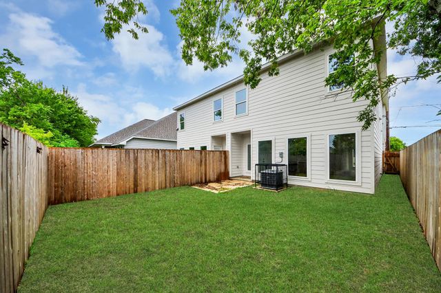 8218 Lawler Street, Houston, TX 77051