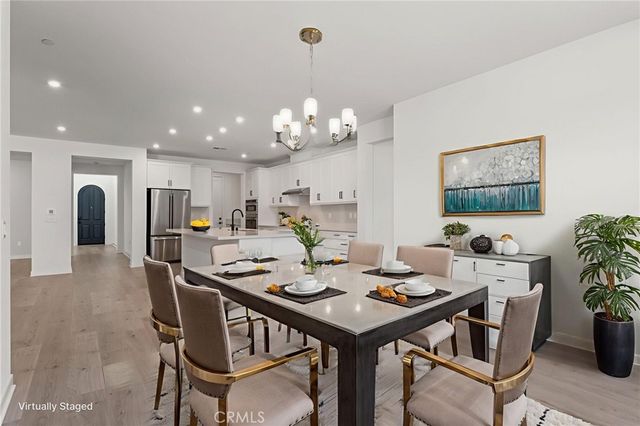 1381 Amanda Glen S, Escondido, CA 92029