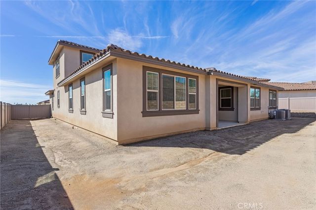 1381 Amanda Glen S, Escondido, CA 92029