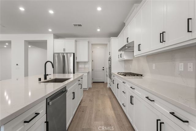 1381 Amanda Glen S, Escondido, CA 92029