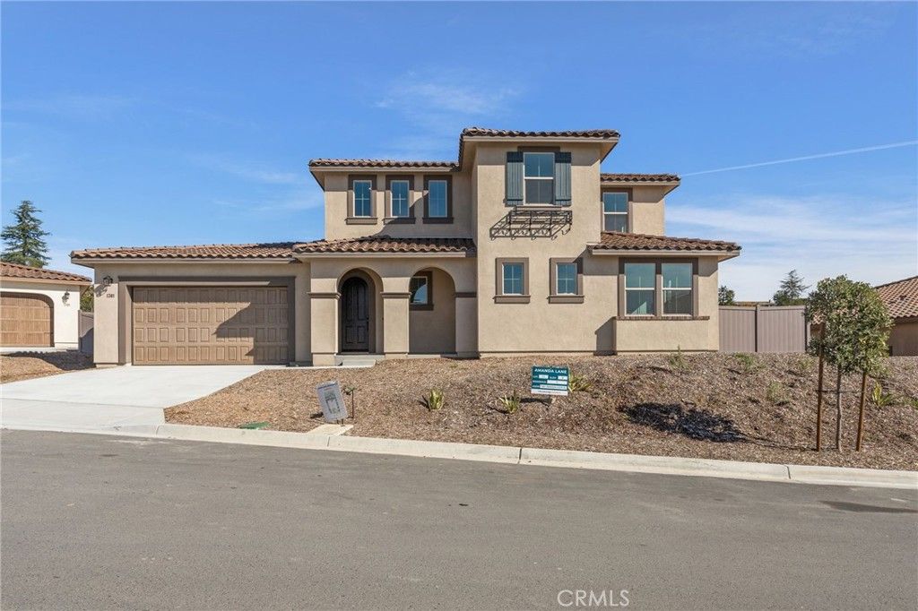 1381 Amanda Glen S, Escondido, CA 92029