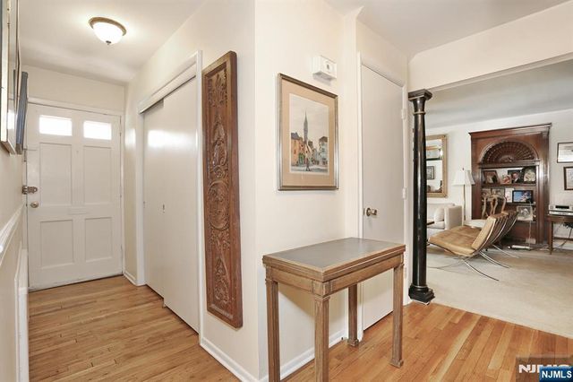 311 Grand Avenue 23, Englewood, NJ 07631