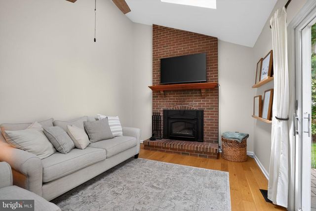 32 RIDGE RUN RD, Sellersville, PA 18960
