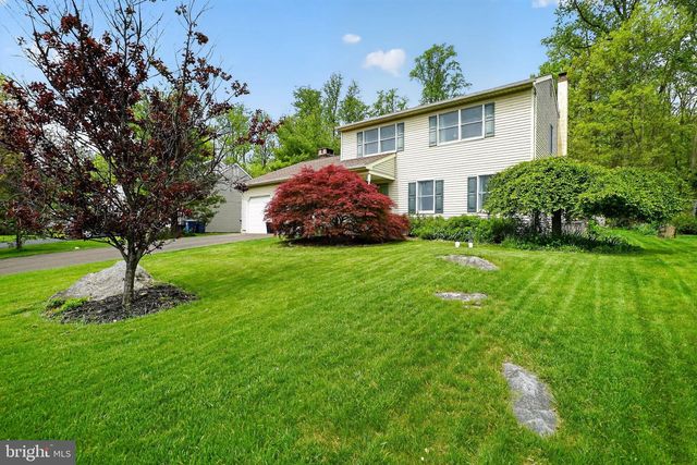 32 RIDGE RUN RD, Sellersville, PA 18960