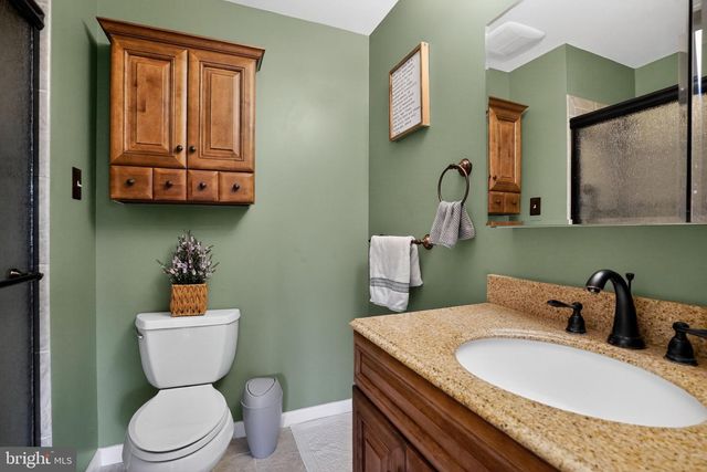 32 RIDGE RUN RD, Sellersville, PA 18960