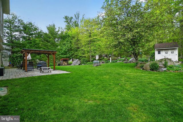32 RIDGE RUN RD, Sellersville, PA 18960