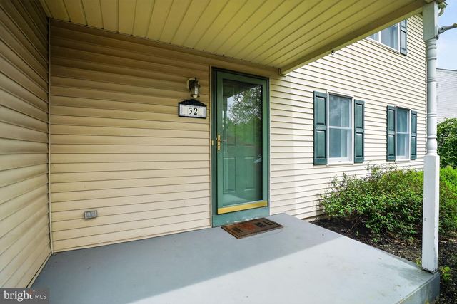 32 RIDGE RUN RD, Sellersville, PA 18960