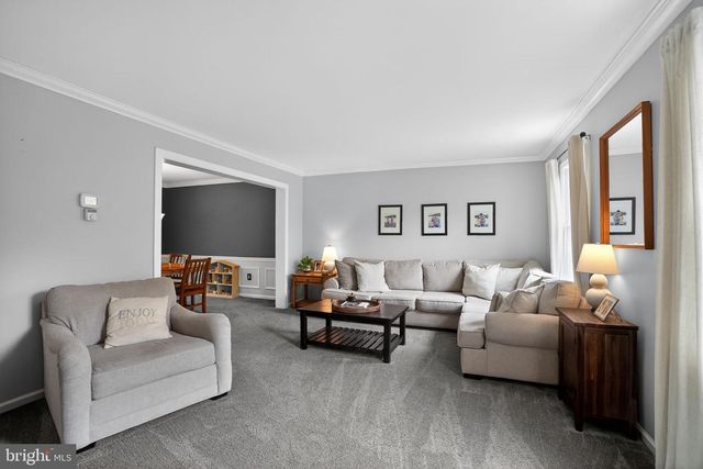 32 RIDGE RUN RD, Sellersville, PA 18960